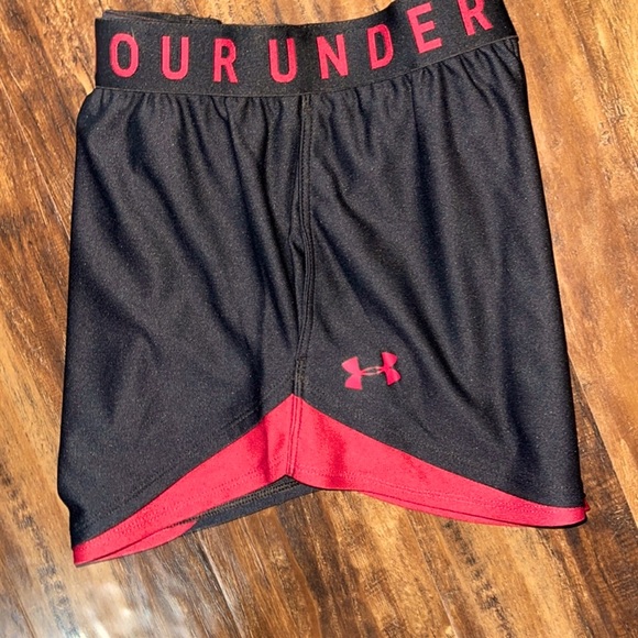 Women’s UA Play up shorts 3.0 - Picture 5 of 7